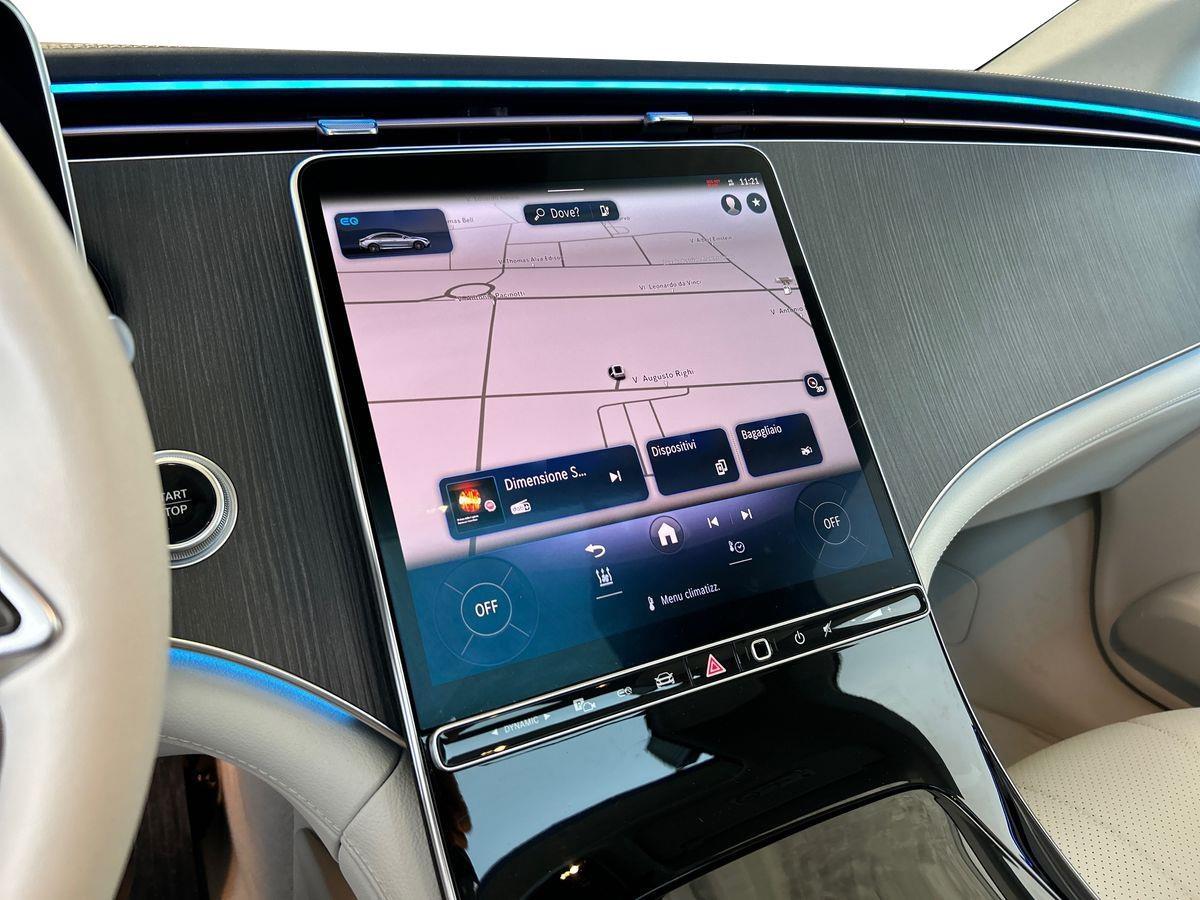 EQE 300 Premium - Certified
