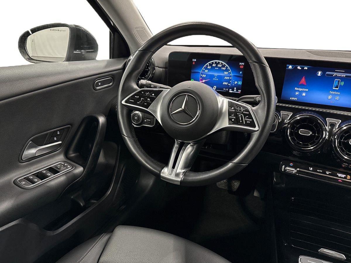 A 180 d Advanced auto - Certified