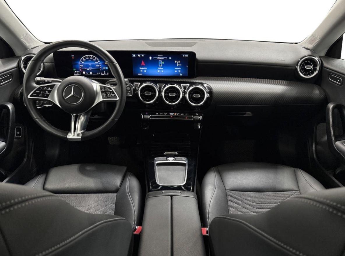 CLA Shooting Brake 180 d Advanced auto - Certified