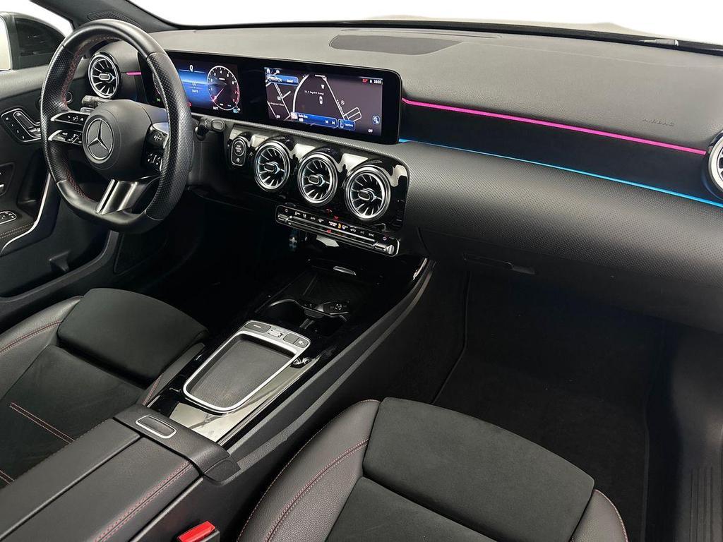 A 250 AMG Line Premium 4matic auto - Certified