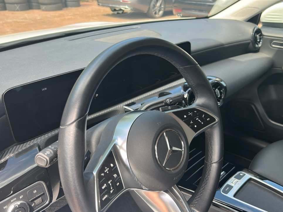 A 180 d Advanced auto - Certified