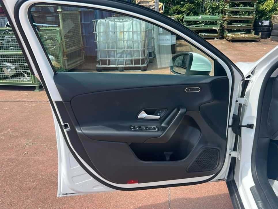 A 180 d Advanced auto - Certified