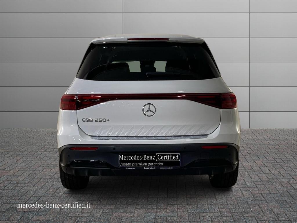 EQB 250+ AMG Line Advanced - Certified