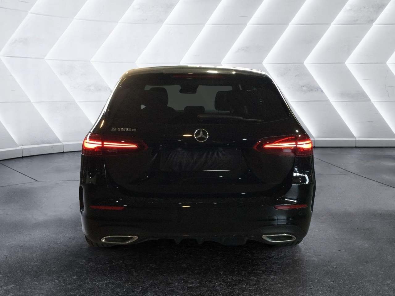 B 180 d AMG Line Advanced Plus auto - Certified