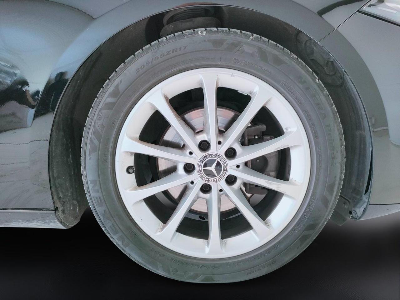 A 180 d Premium auto - Certified