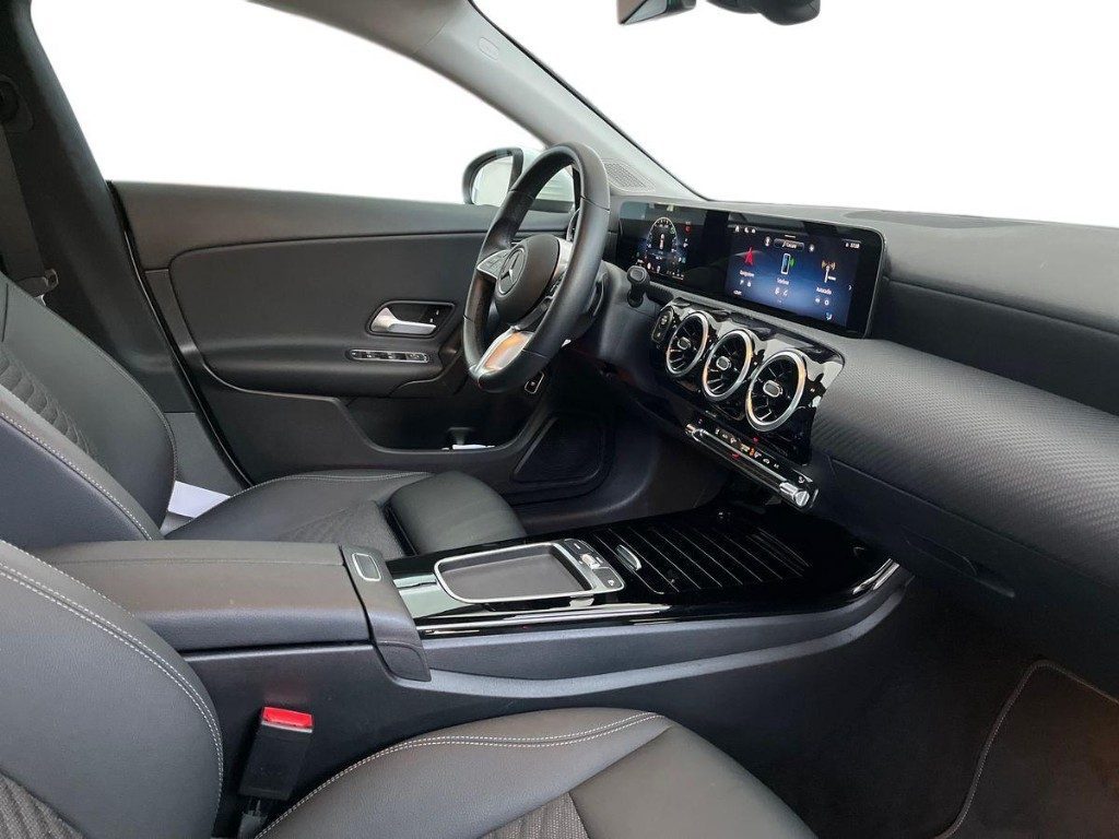 CLA Shooting Brake 180 d Advanced auto - Certified