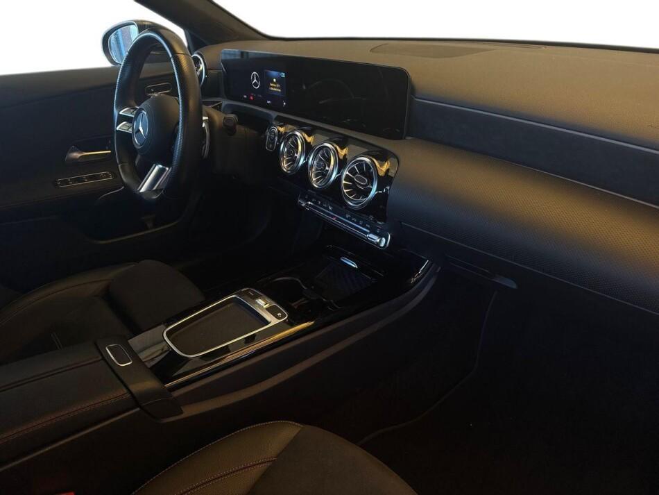 A 180 d AMG Line Premium auto - Certified