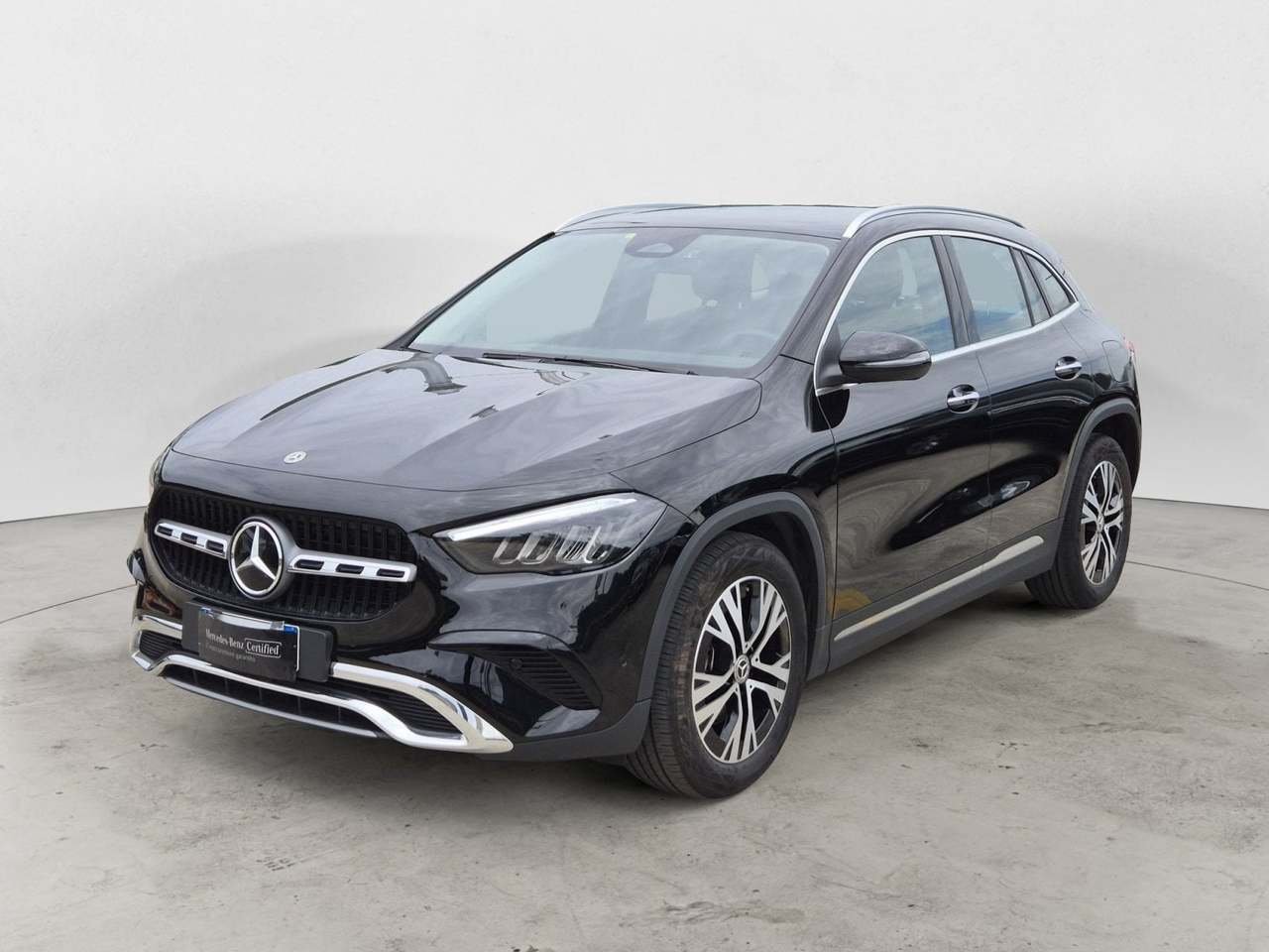 GLA 180 Progressive Advanced Plus auto - Certified