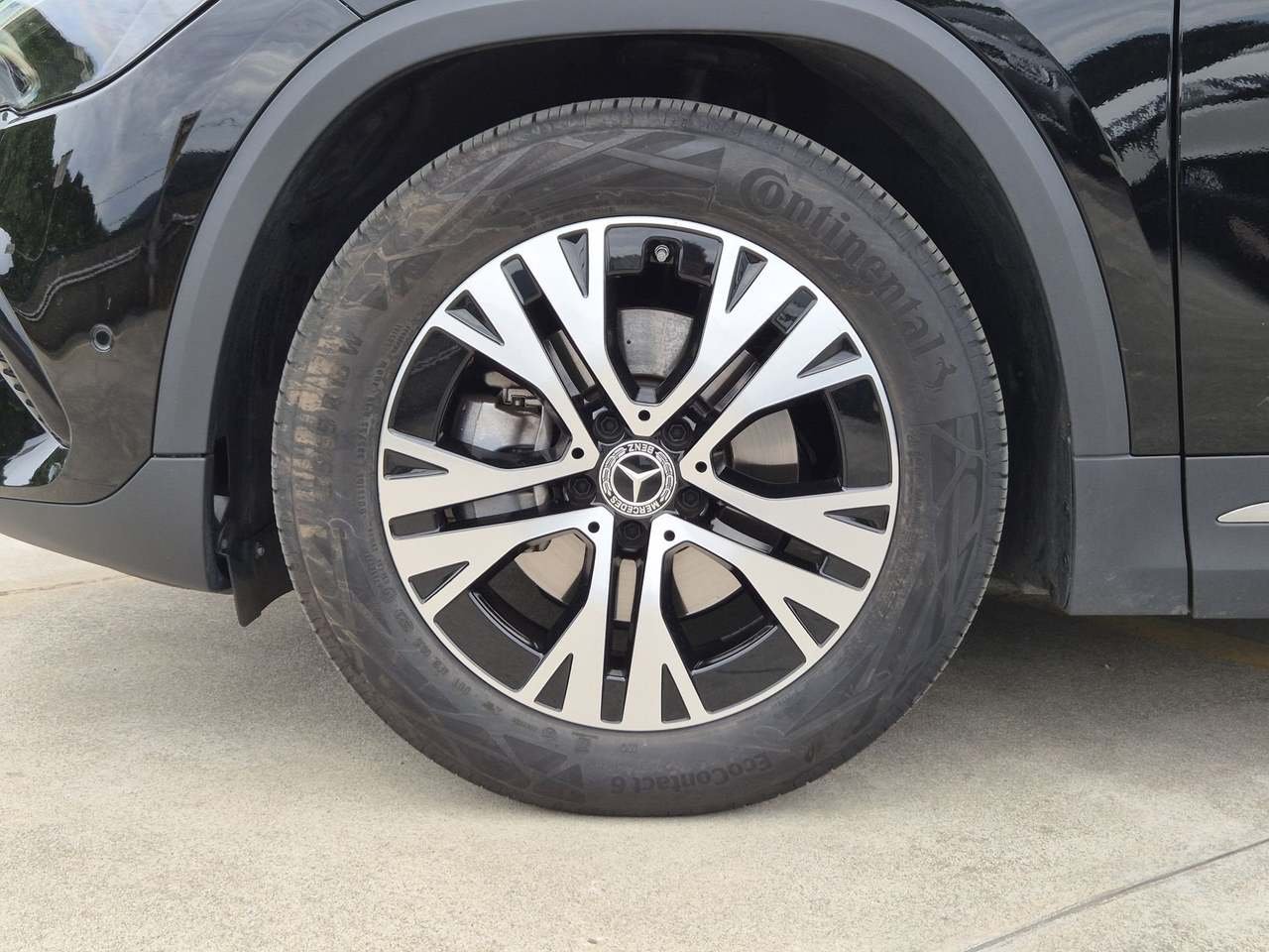 GLA 180 Progressive Advanced Plus auto - Certified