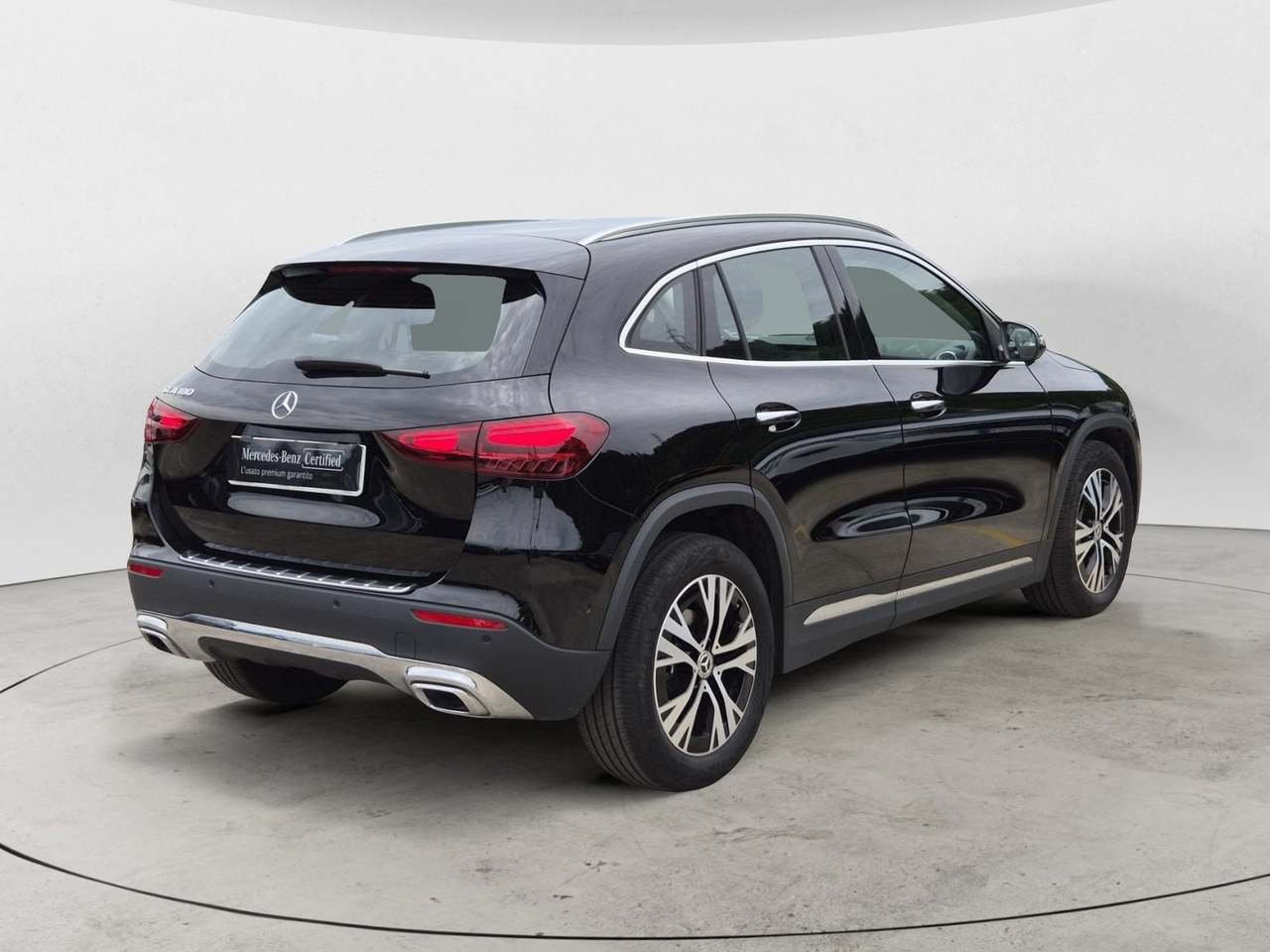 GLA 180 Progressive Advanced Plus auto - Certified