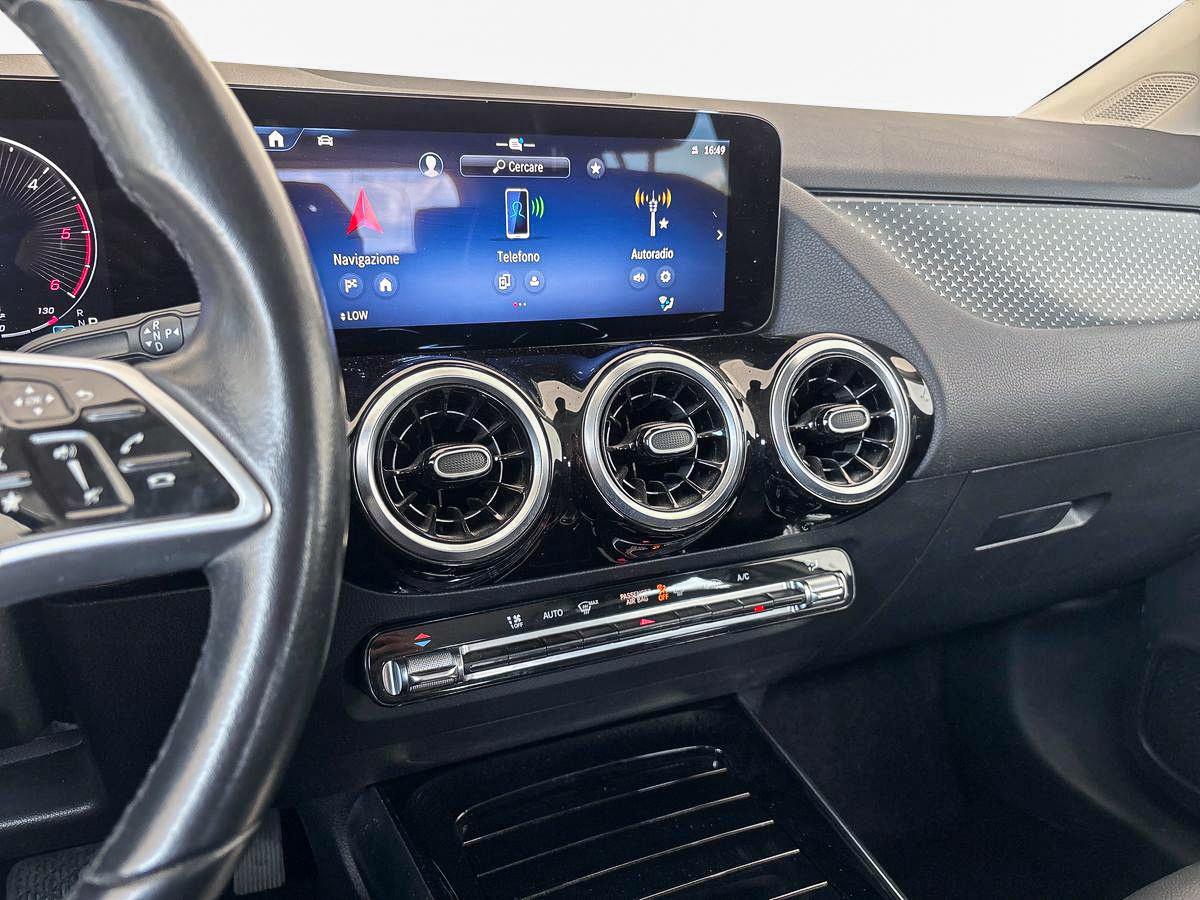 GLA 180 d Progressive Advanced auto - Certified