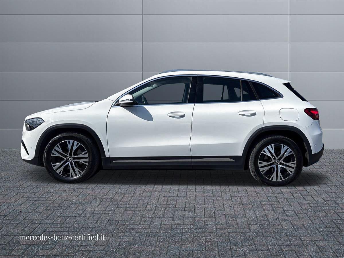 GLA 180 d Progressive Advanced auto - Certified