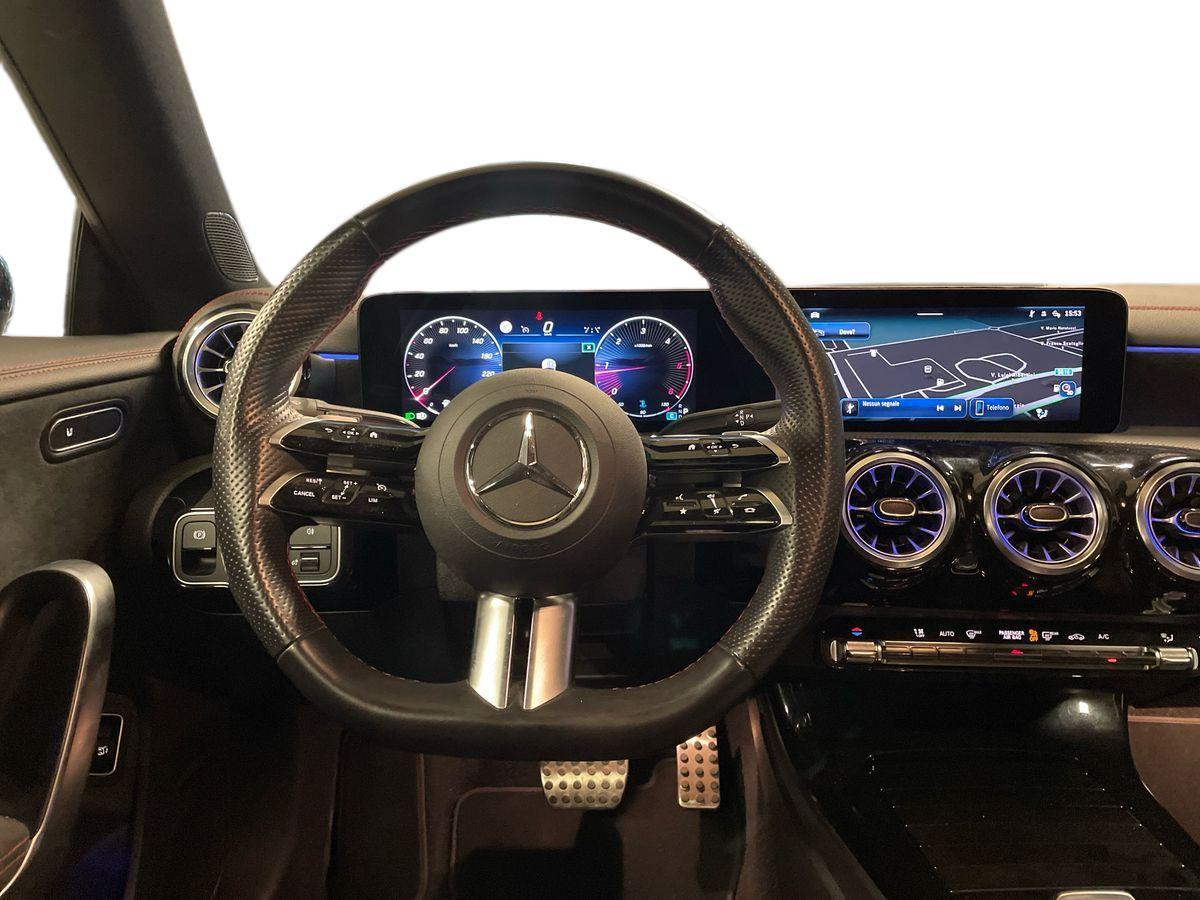 CLA Shooting Brake 200 d AMG Line Advanced Plus au - Certified