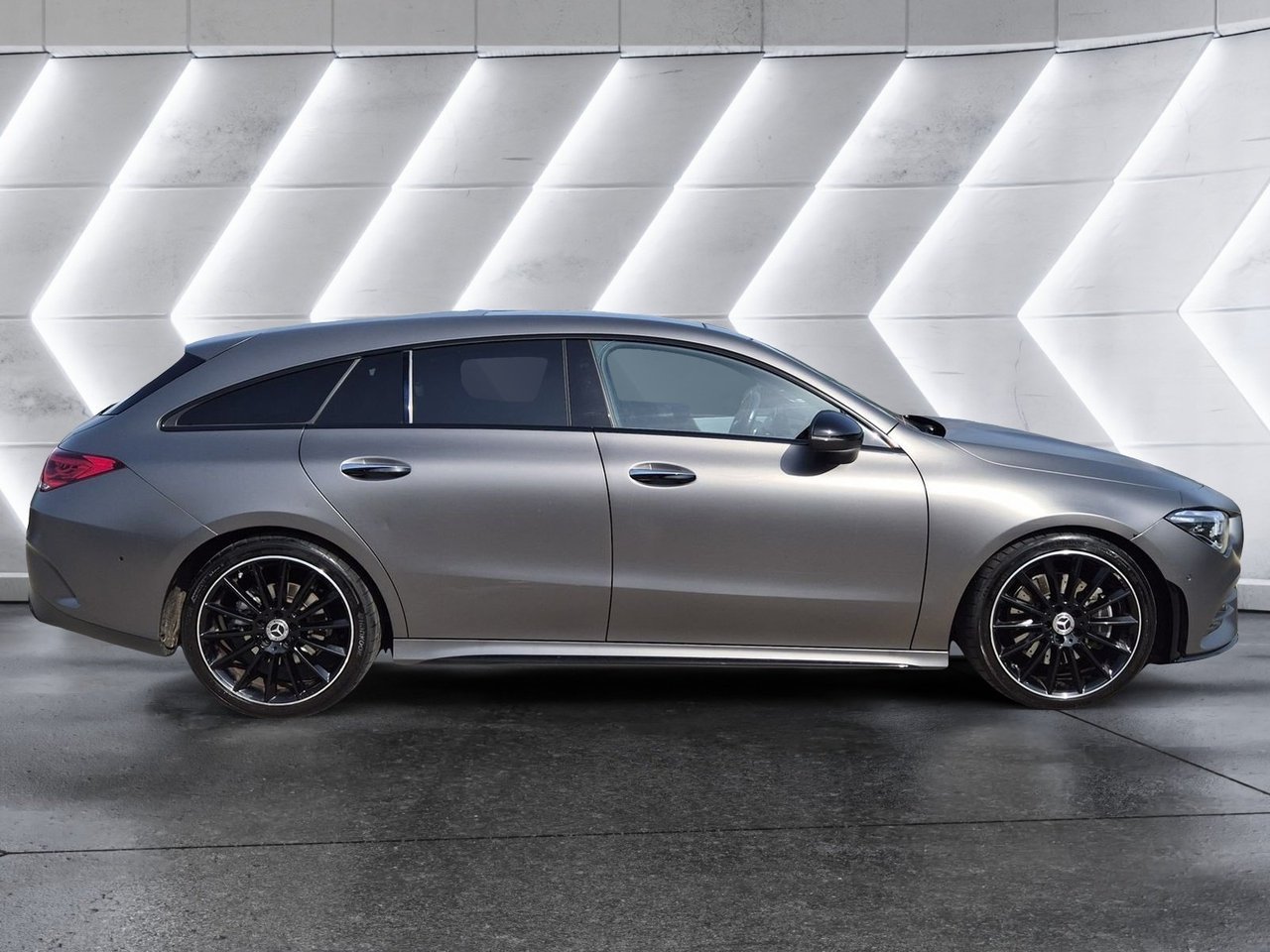CLA Shooting Brake 200 d Premium auto - Certified