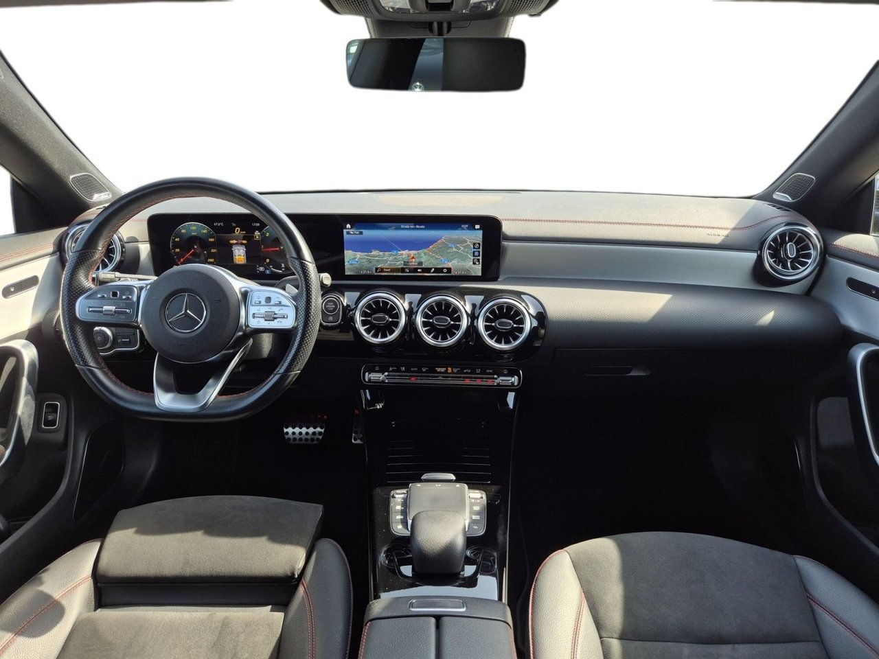 CLA Shooting Brake 200 d Premium auto - Certified