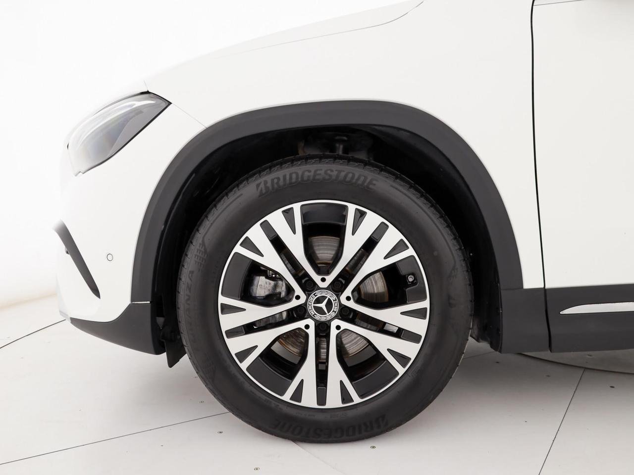 GLA 180 d Progressive Advanced Plus auto - Certified
