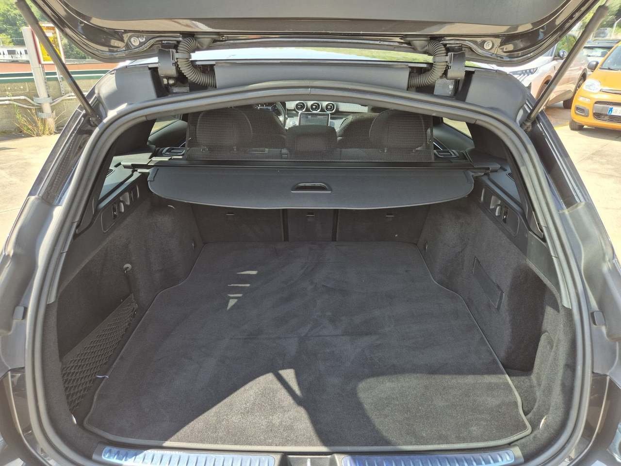 C SW 220 d mhev AMG Line Advanced Plus 4matic 197c - Certified