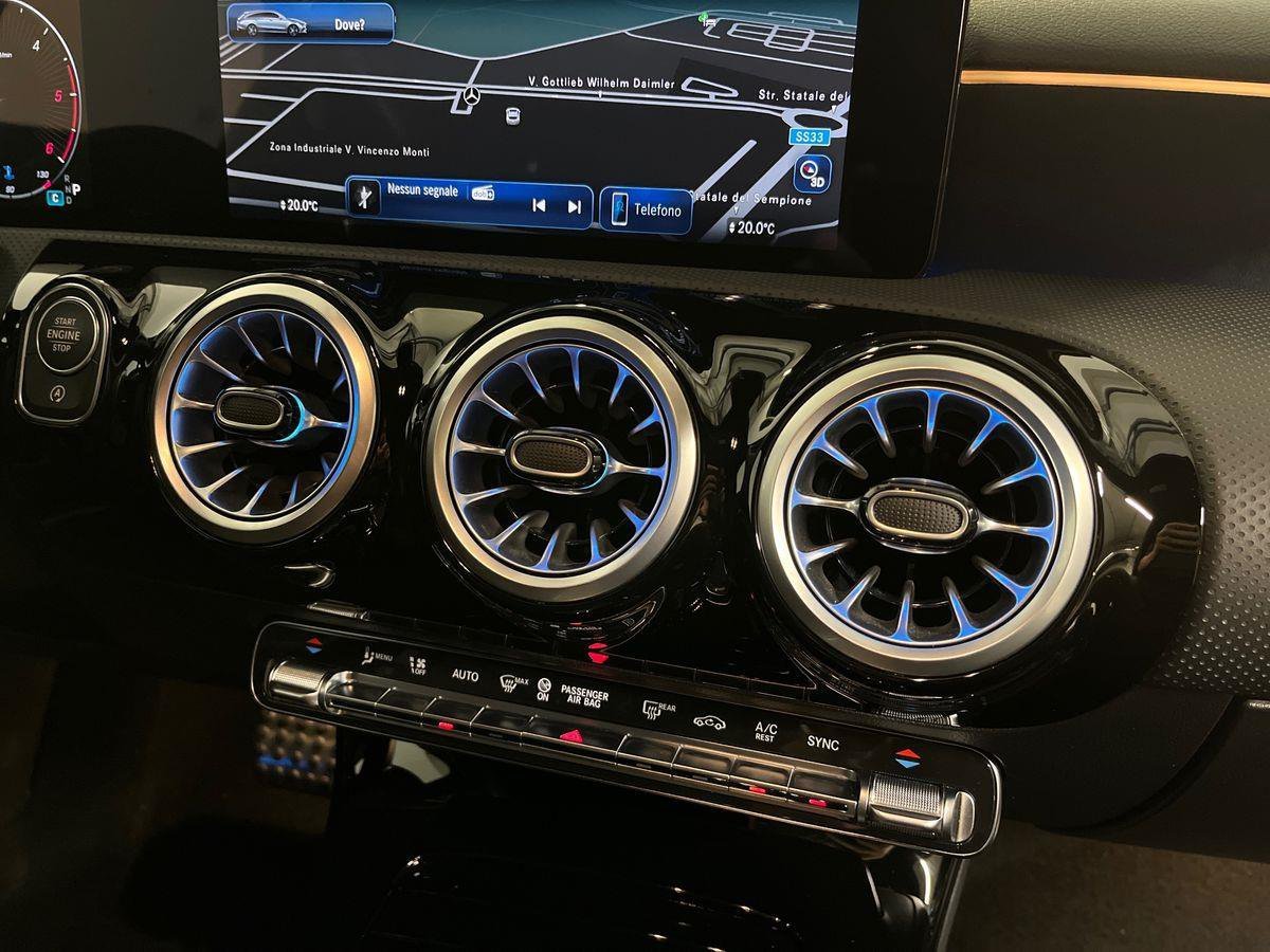 CLA Shooting Brake 200 d AMG Line Advanced Plus au - Certified