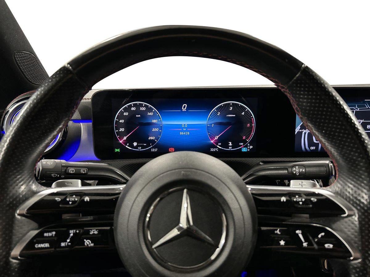 CLA Shooting Brake 200 d Premium auto - Certified