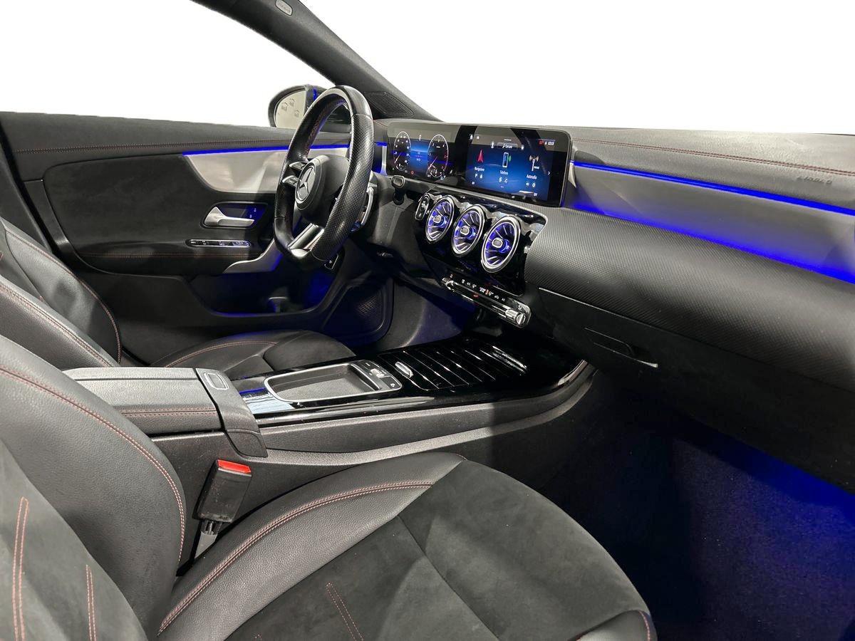 CLA Shooting Brake 200 d Premium auto - Certified