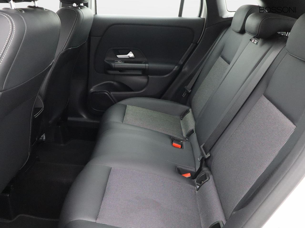 GLA 200 Business Extra auto - Certified