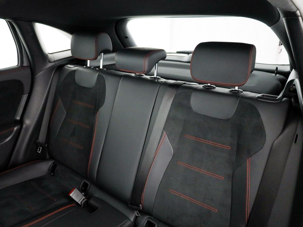 GLA 180 d Premium auto - Certified