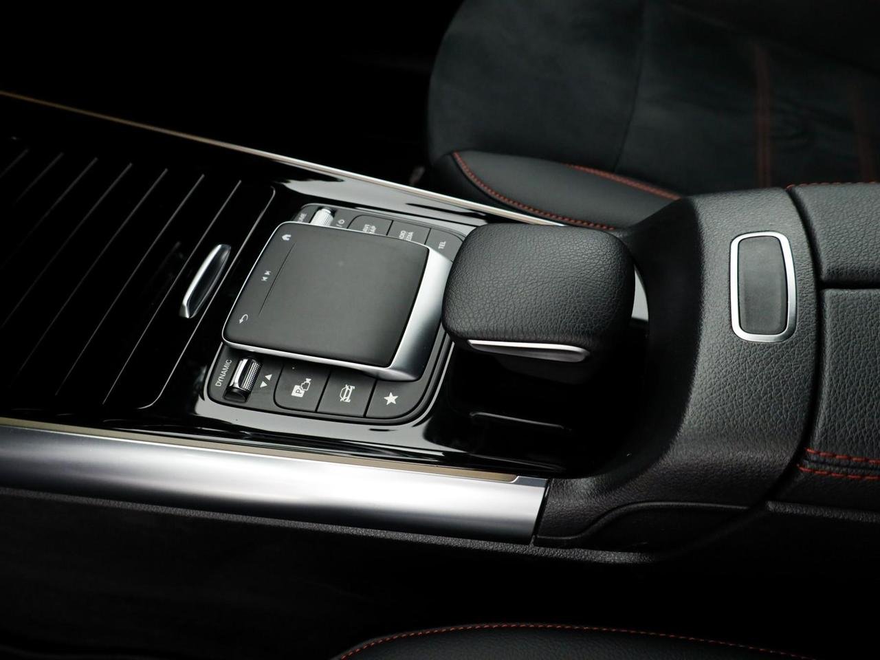 GLA 180 d Premium auto - Certified