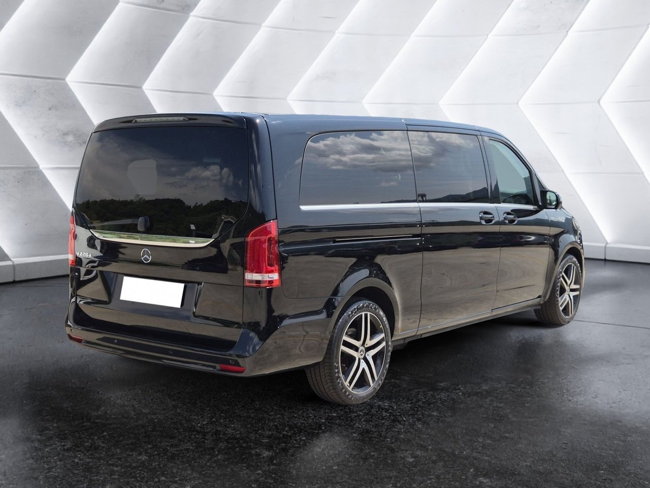 V Extralong 220 d Sport auto - Certified