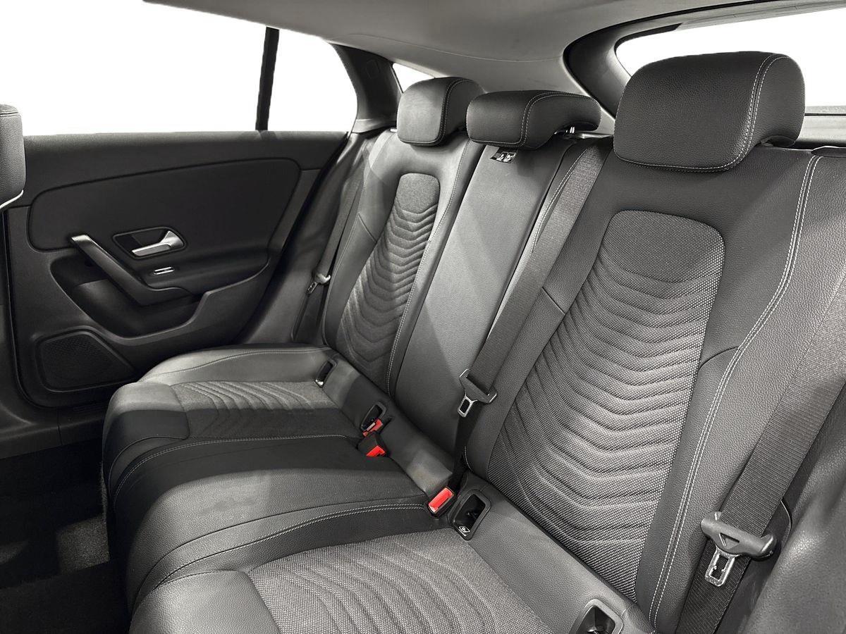 CLA Shooting Brake 180 d Advanced auto - Certified