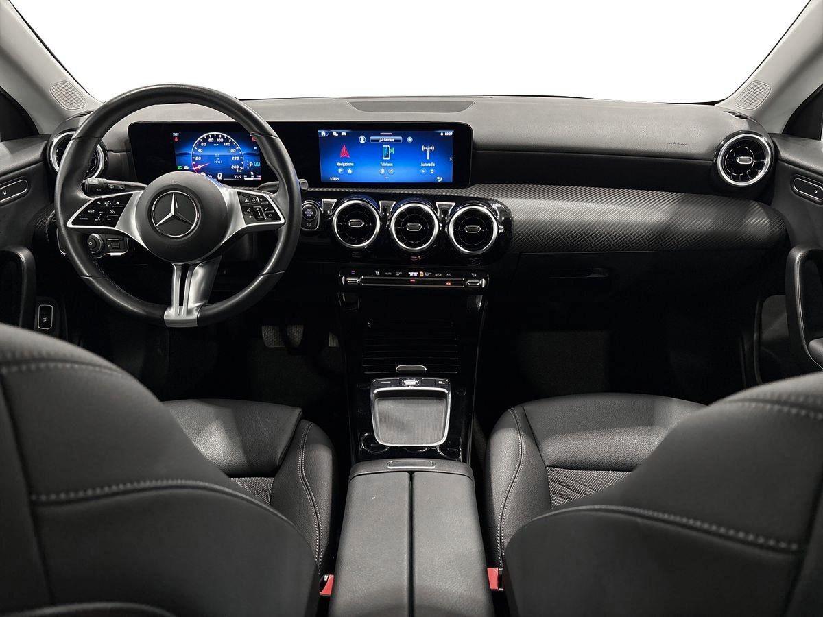 CLA Shooting Brake 180 d Advanced auto - Certified
