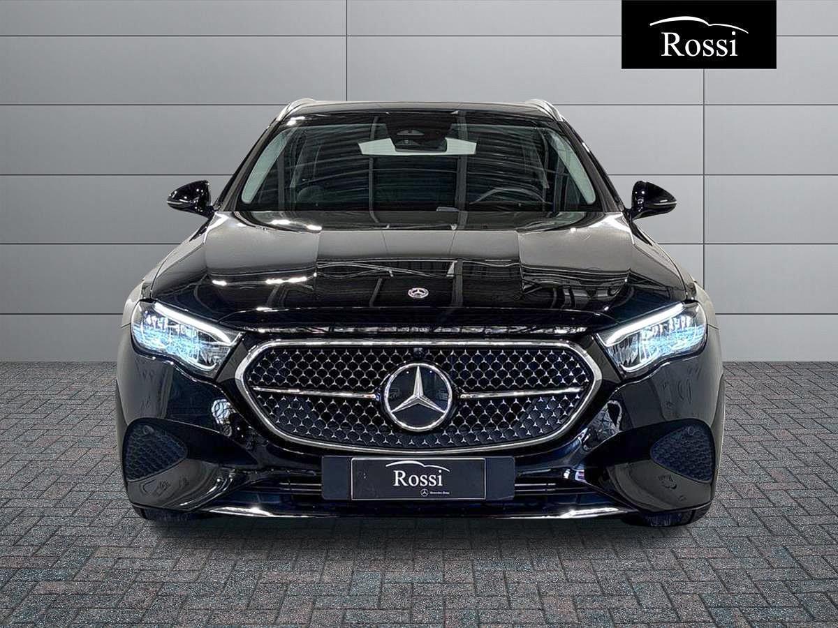 E SW 200 d Advanced auto - Certified