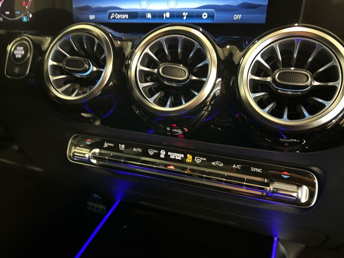 GLA 250 AMG Line Premium 4matic auto - Certified