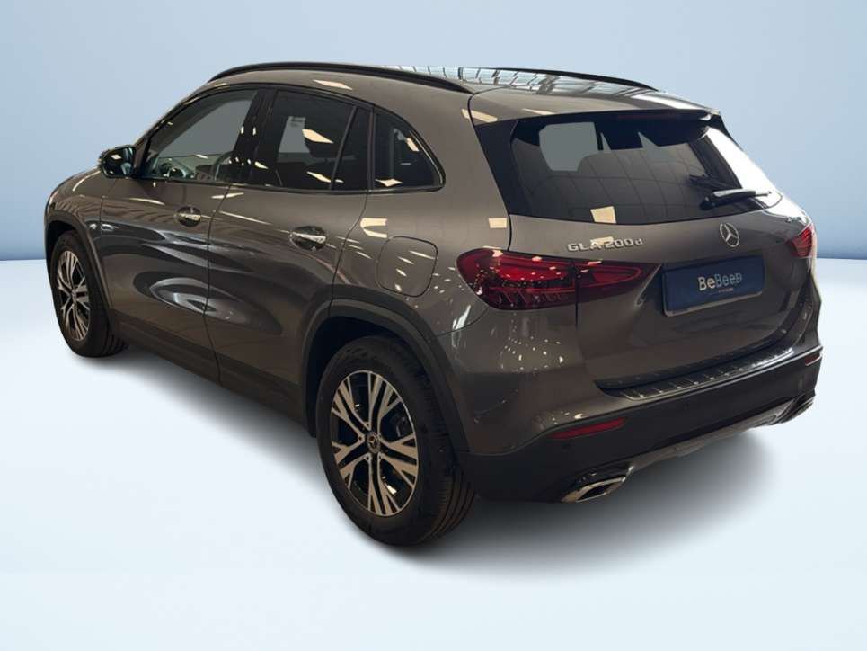 GLA 200 d Progressive Advanced Plus auto - Certified