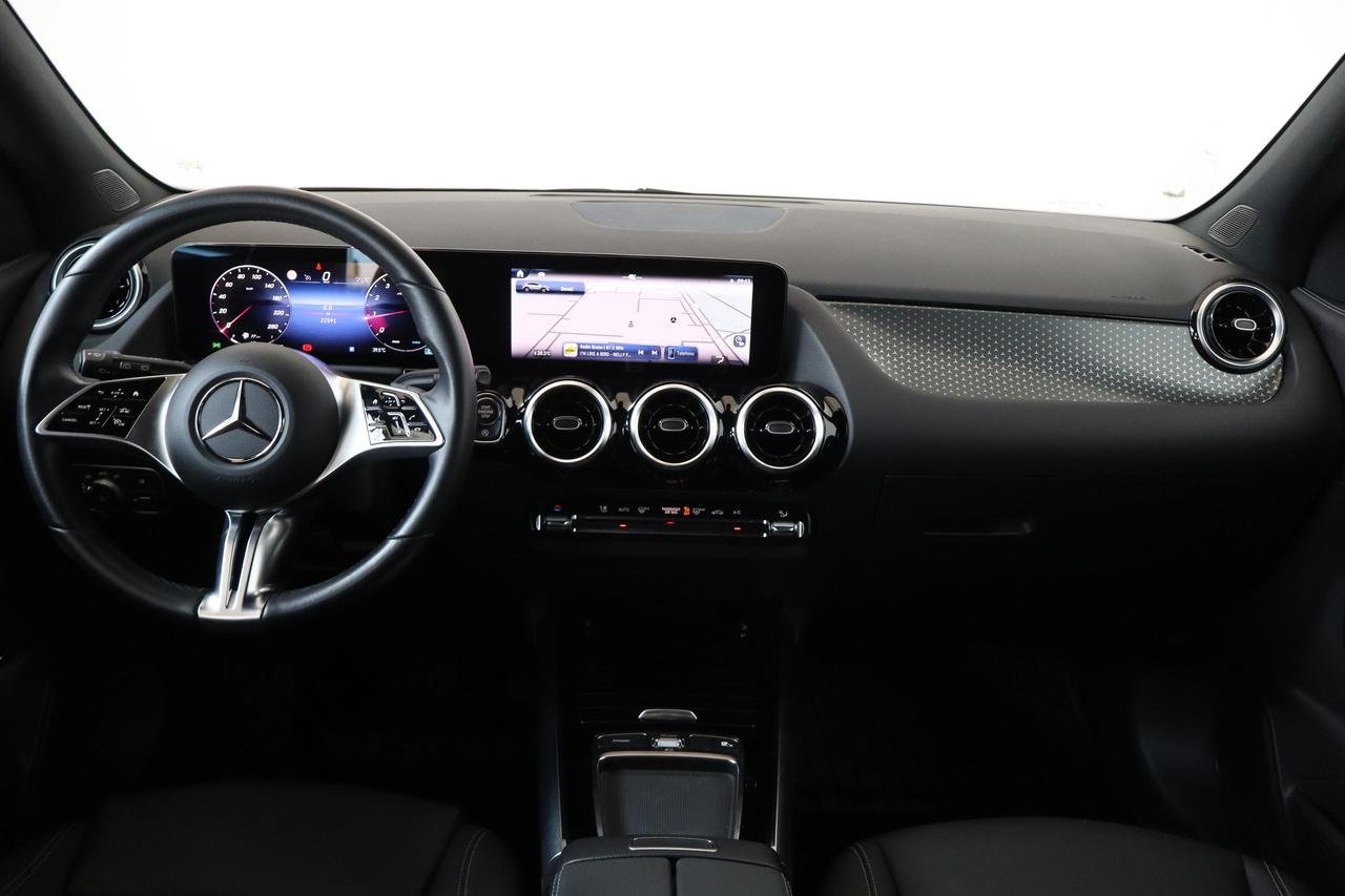 GLA 180 Progressive Advanced auto - Certified