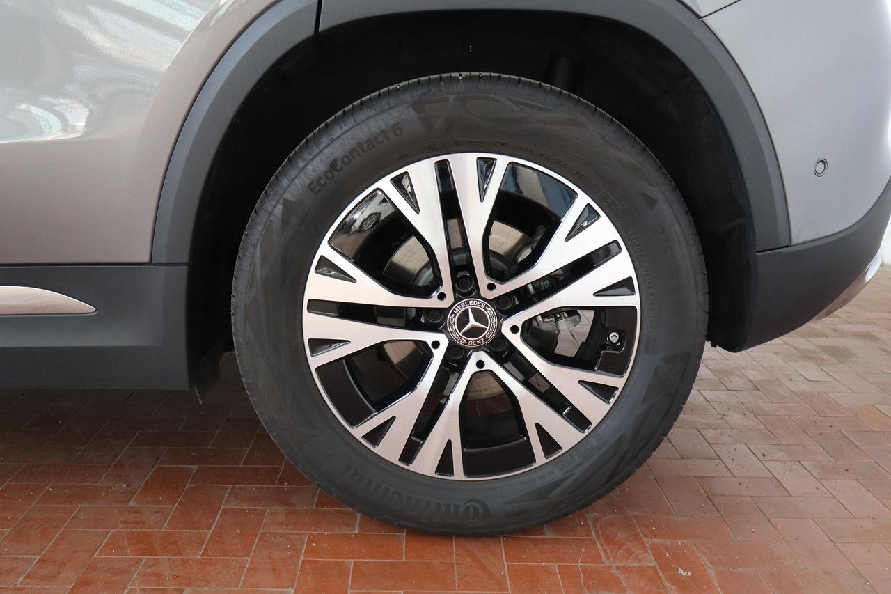 GLA 180 Progressive Advanced auto - Certified