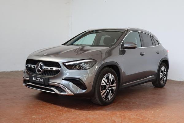 GLA 180 Progressive Advanced auto - Certified