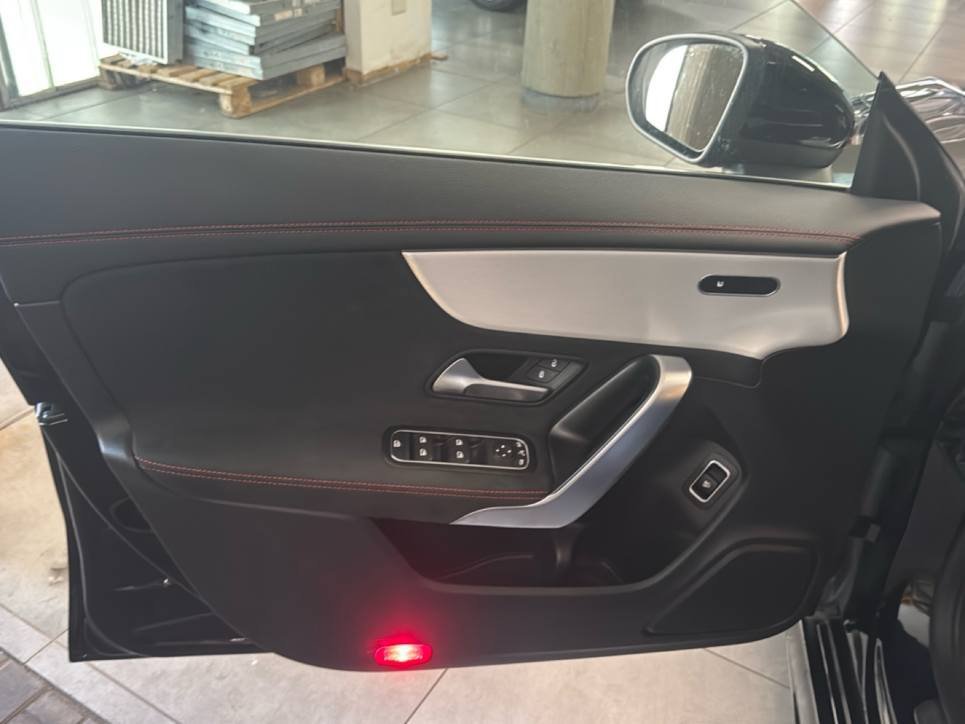 CLA Shooting Brake 200 d AMG Line Advanced Plus au - Certified