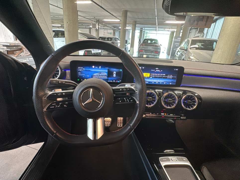 CLA Shooting Brake 200 d AMG Line Advanced Plus au - Certified
