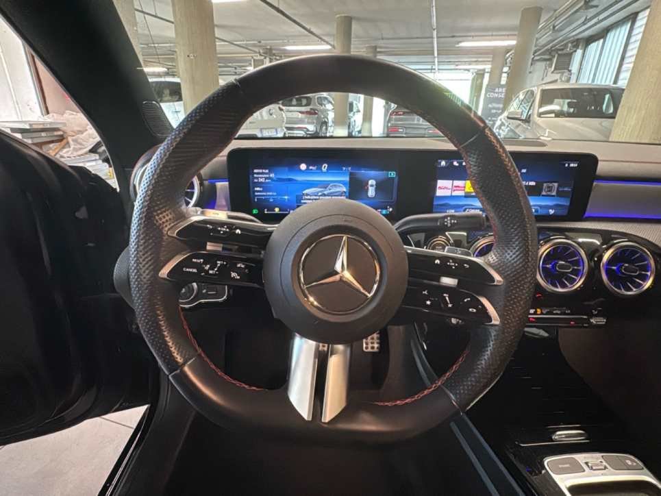 CLA Shooting Brake 200 d AMG Line Advanced Plus au - Certified