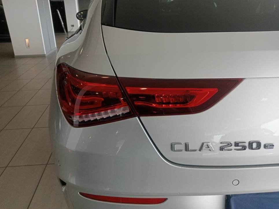 CLA Shooting Brake 250 e phev (eq-power) Premium a - Certified