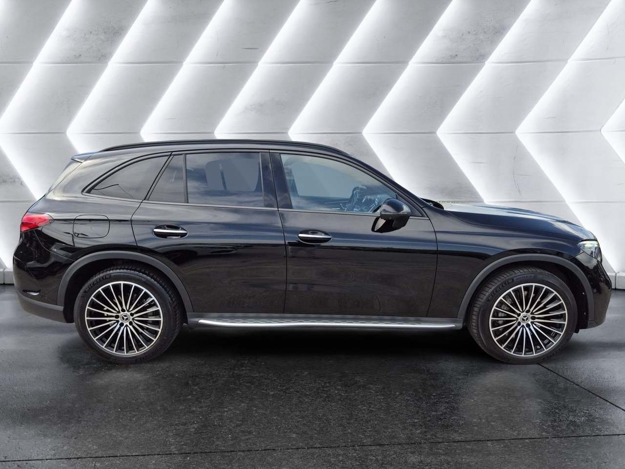 GLC 300 AMG Premium Plus 4matic auto - Certified