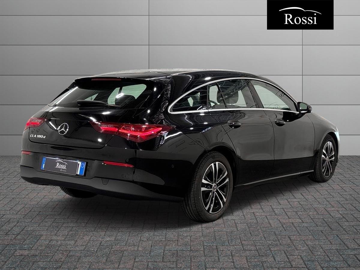 CLA Shooting Brake 180 d Advanced auto - Certified