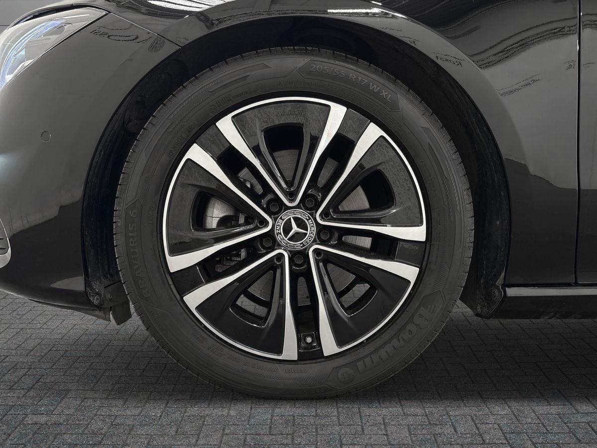CLA Shooting Brake 180 d Advanced auto - Certified