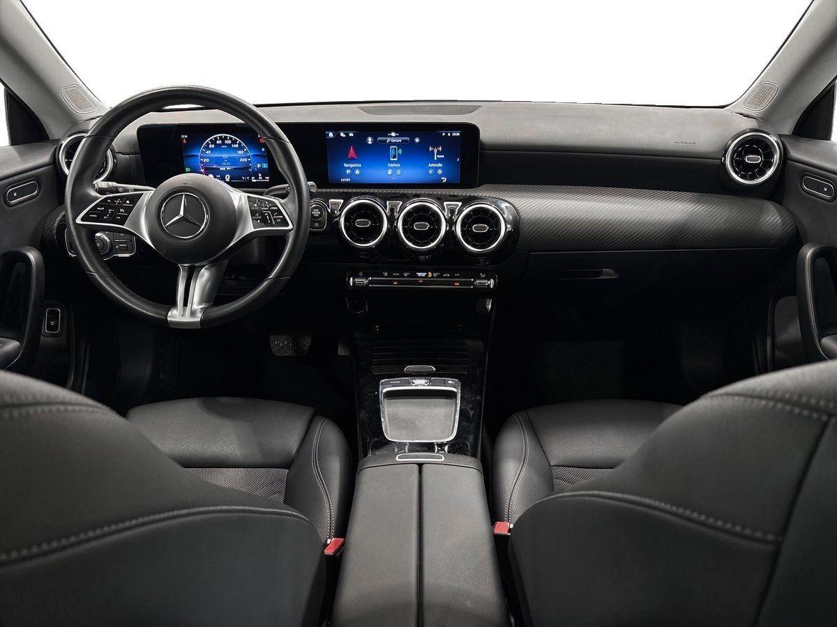 CLA Shooting Brake 180 d Advanced auto - Certified