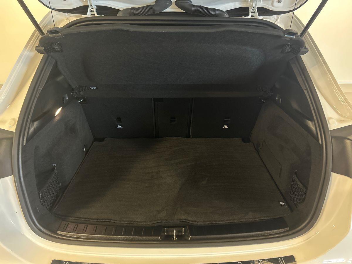 GLA 180 d Premium auto - Certified