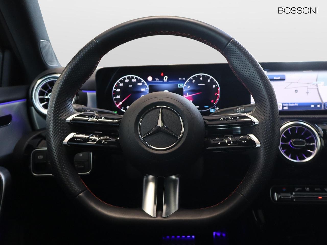 A 180 AMG Line Premium auto - Certified