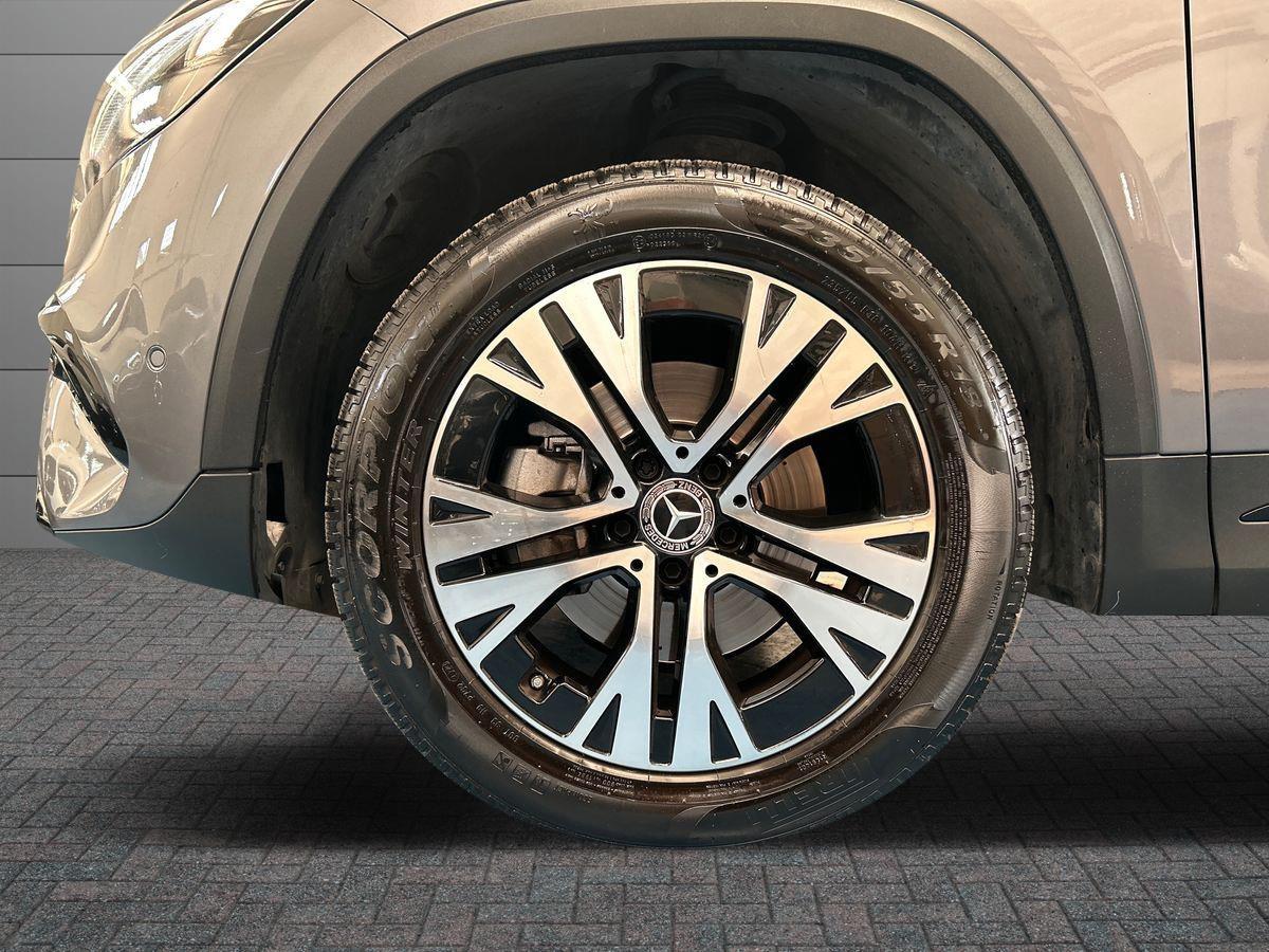 GLA 200 Progressive Advanced Plus auto - Certified