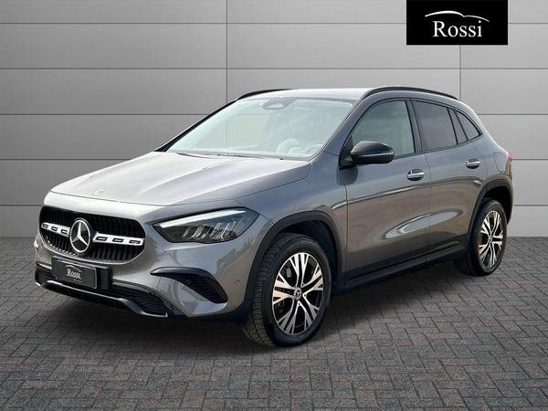 GLA 200 Progressive Advanced Plus auto - Certified