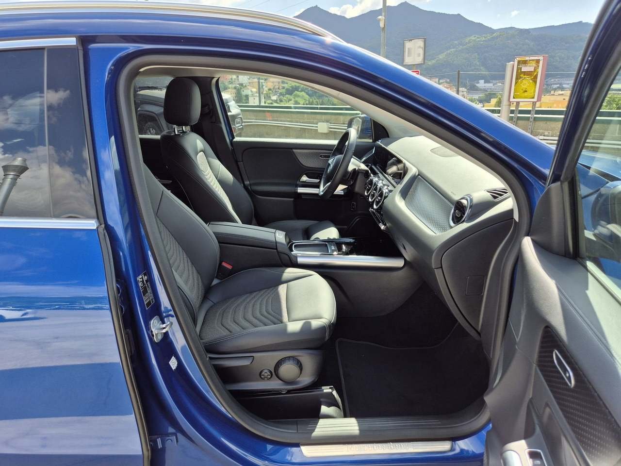 GLA 180 Progressive Advanced auto - Certified