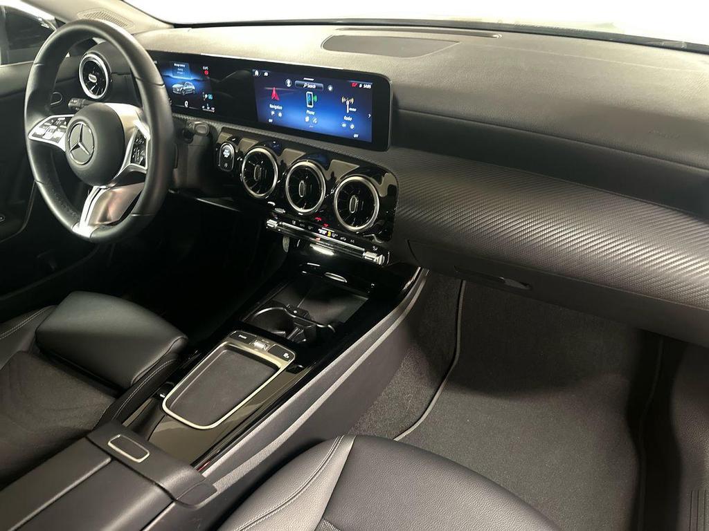 CLA Shooting Brake 180 d Advanced auto - Certified